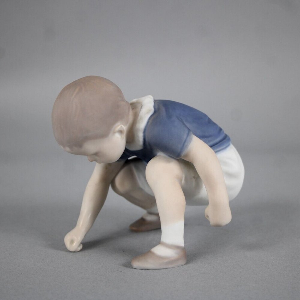 B & G Copenhagen Porcelain 1636 Dickie Boy 4.5" Figurine - Picture 12 of 16